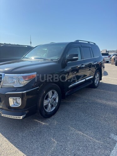 Toyota Land Cruiser-2