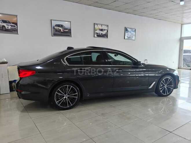 BMW 530e-8