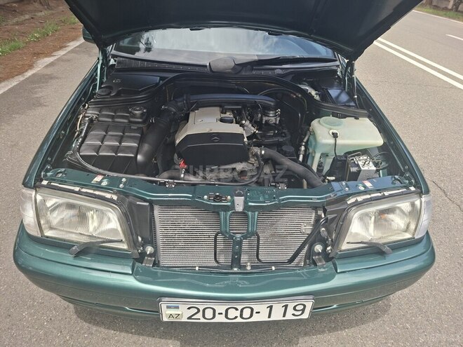 Mercedes C 180-7