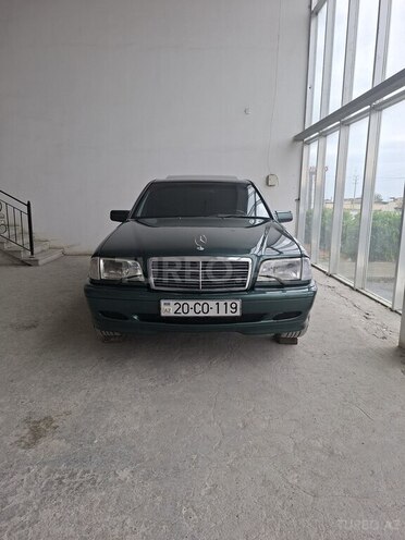 Mercedes C 180-1