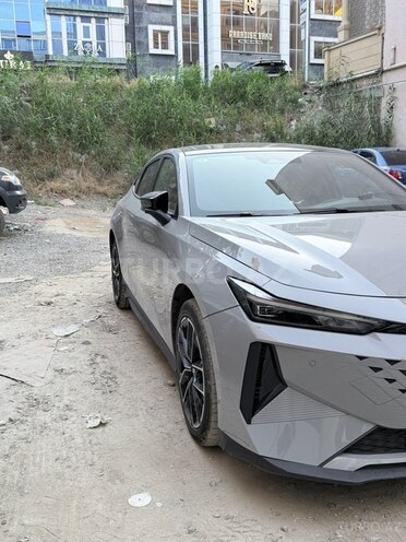 Changan Qiyuan A06-9