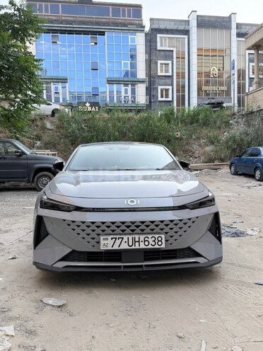 Changan Qiyuan A06-11