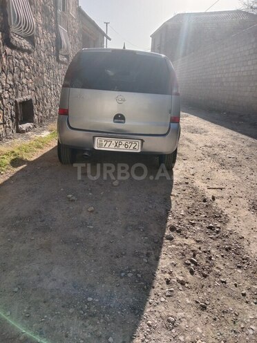 Opel Meriva-2