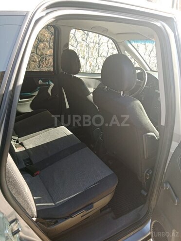 Opel Meriva-10