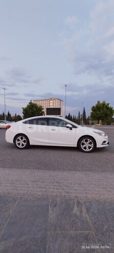 Chevrolet Cruze-10
