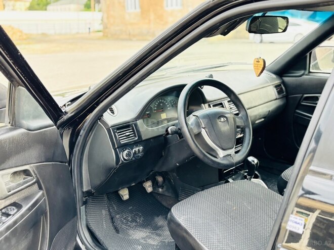 LADA (VAZ) Priora-11