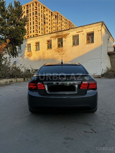 Chevrolet Cruze-2