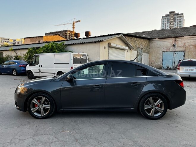 Chevrolet Cruze-4
