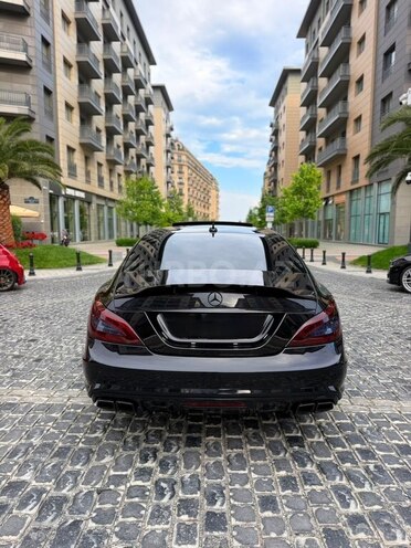 Mercedes CLS 350-8