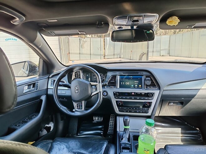 Hyundai Sonata-9