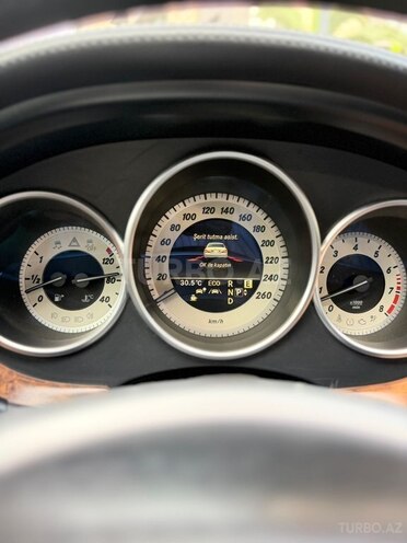 Mercedes CLS 350-11