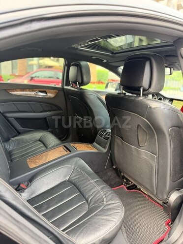 Mercedes CLS 350-16
