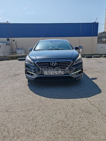 Hyundai Sonata-1