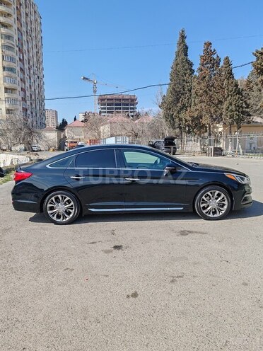 Hyundai Sonata-6