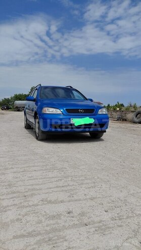 Opel Astra-1