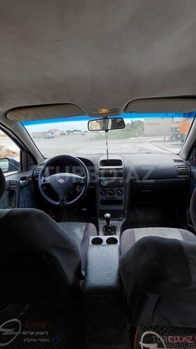 Opel Astra-4