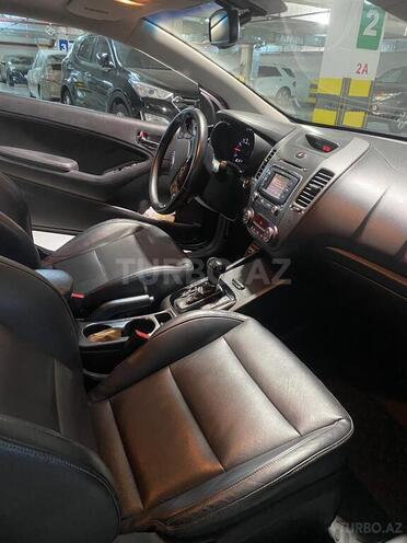 Kia Cerato Koup-11