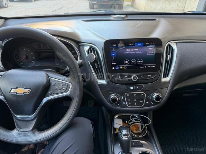Chevrolet Malibu-6