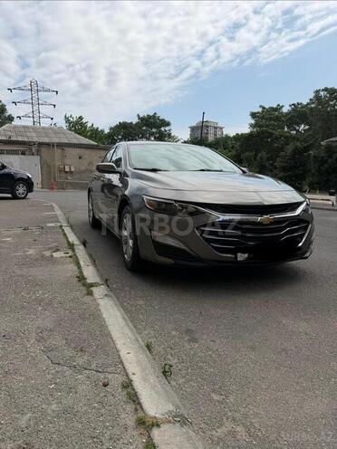 Chevrolet Malibu-2