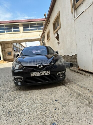 Renault Samsung SM3-5