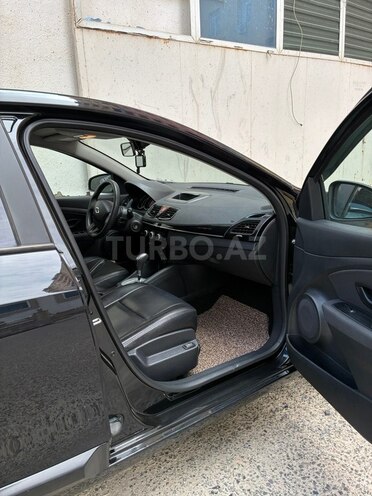 Renault Samsung SM3-11