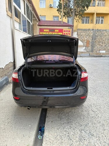 Renault Samsung SM3-8