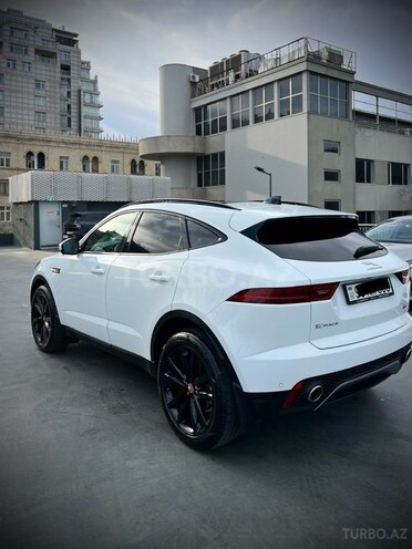 Jaguar E-Pace-7