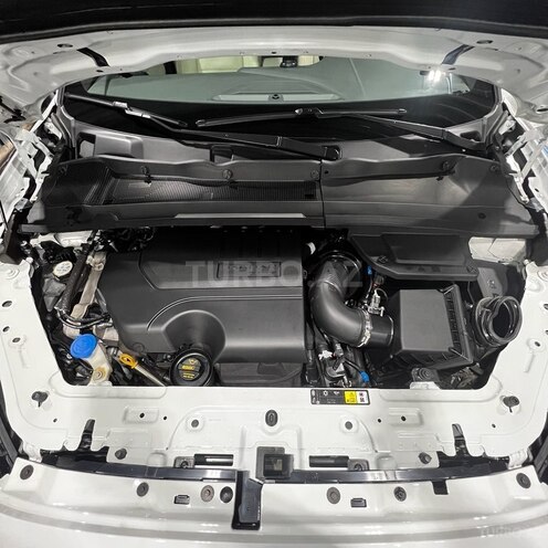 Jaguar E-Pace-17