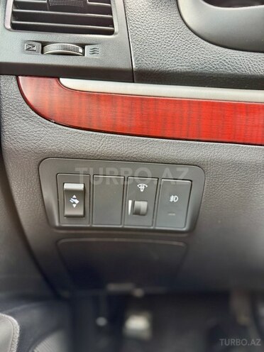 Hyundai Santa Fe-12