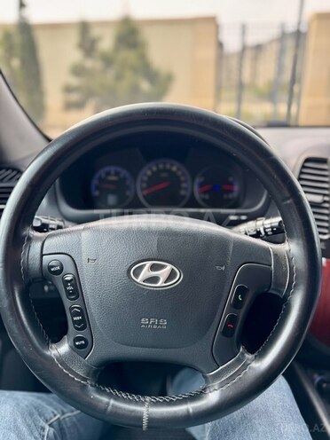 Hyundai Santa Fe-11