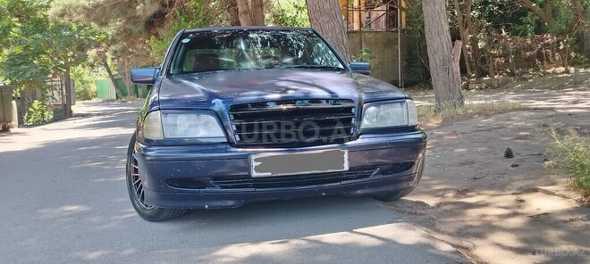 Mercedes C 240-1