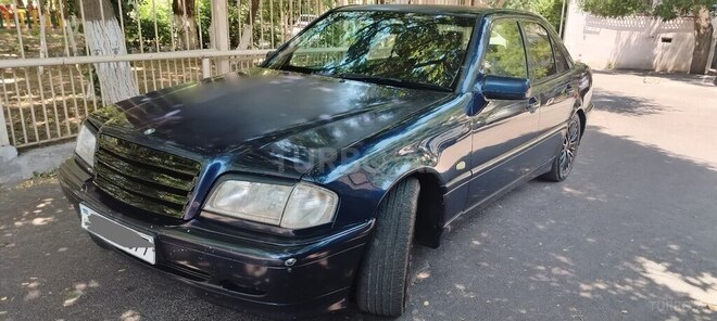 Mercedes C 240-9