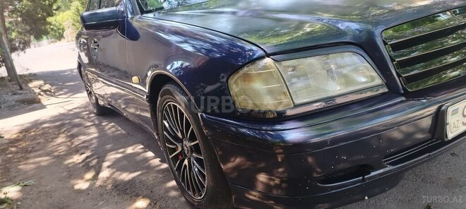 Mercedes C 240-12