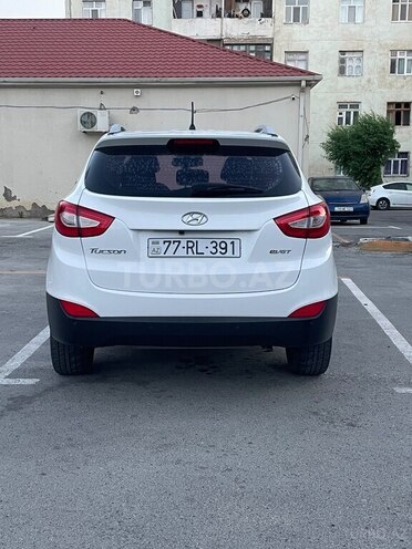 Hyundai Tucson-8