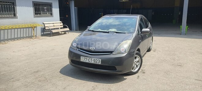 Toyota Prius-1