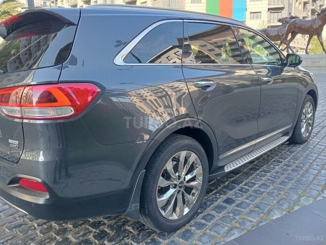Kia Sorento-5