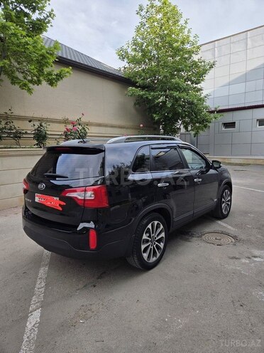 Kia Sorento-4