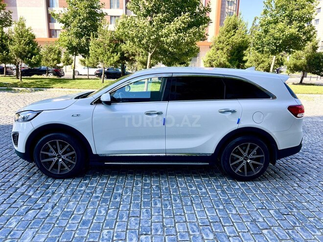 Kia Sorento-7