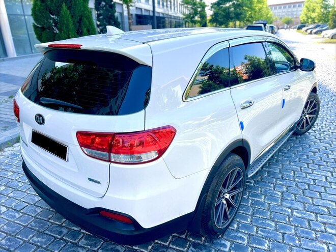 Kia Sorento-5