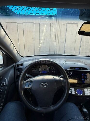 Hyundai Elantra-7