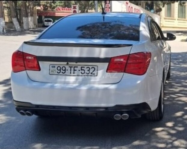 Chevrolet Cruze-3