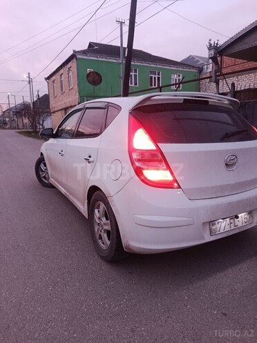 Hyundai i30-7