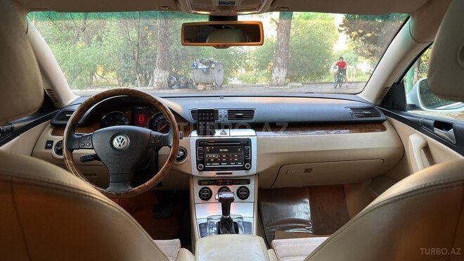 Volkswagen Passat-9