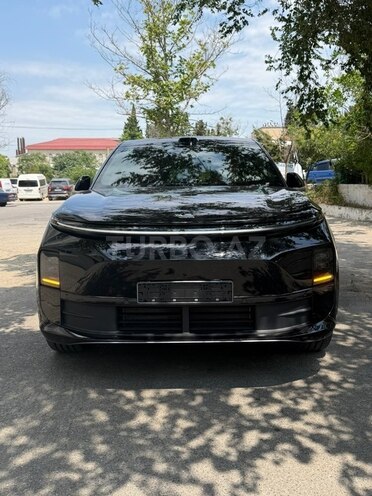 Li Auto L6-1