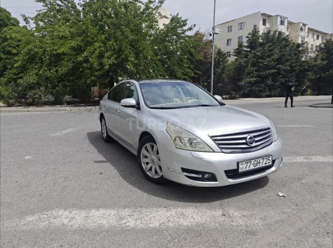 Nissan Teana-1