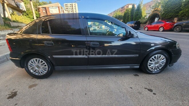Opel Astra-3