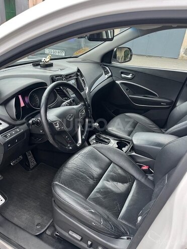 Hyundai Santa Fe-3