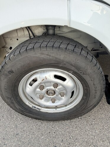 Ford Transit-12