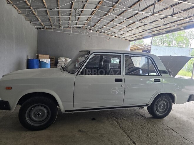 LADA (VAZ) 2107-3