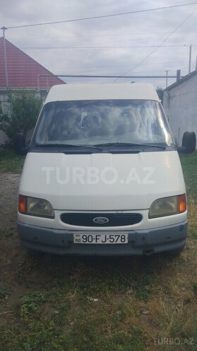 Ford Transit-1